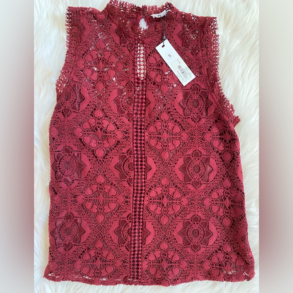 Perfect top to pair with a blazer!